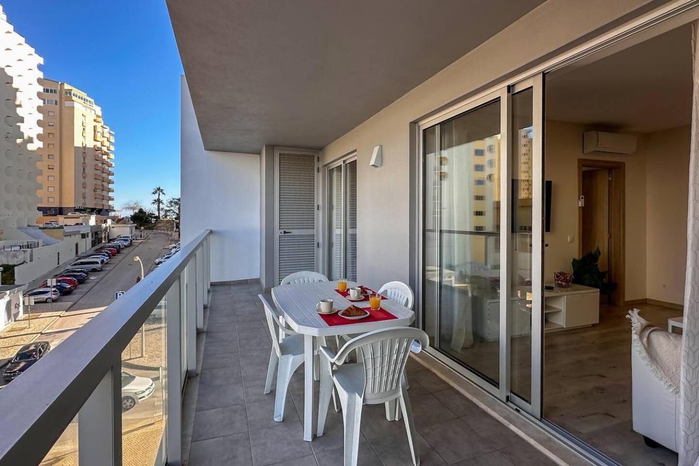 Elite 3f Com Mar, Piscina E Garagem
