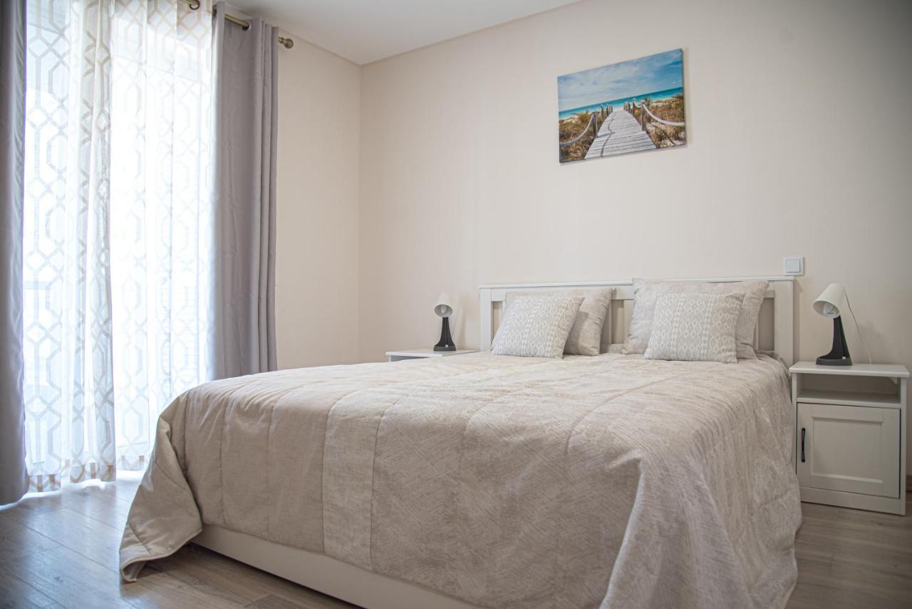 Apartamento Elegante Com Garagem E Piscina Na Praia Da Rocha * Portimao